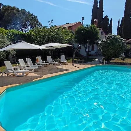 In Stone For Two With A Shared Pool * Rovinjsko Selo