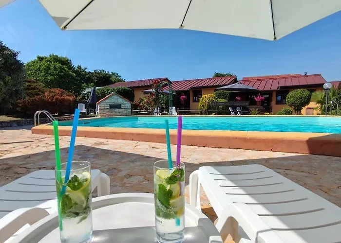 In Stone For Two With A Shared Pool *