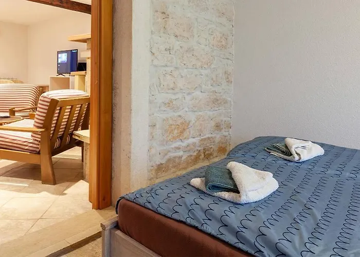 In Stone For Two With A Shared Pool *