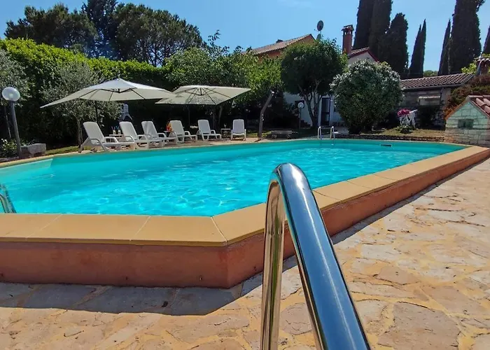 In Stone For Two With A Shared Pool