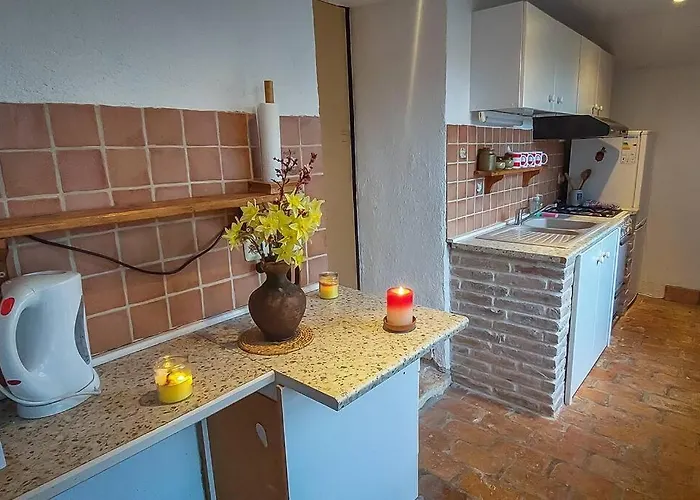 In Stone For Two With A Shared Pool *